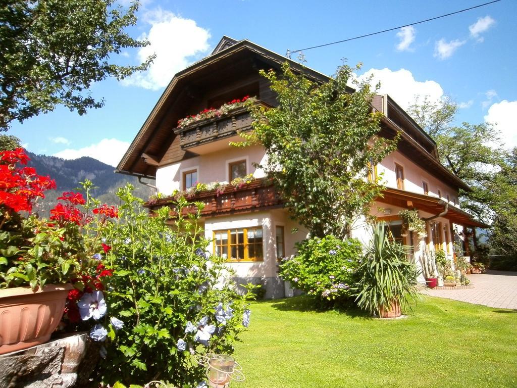 Berghof Reiter Hotel Weissbriach Exterior photo